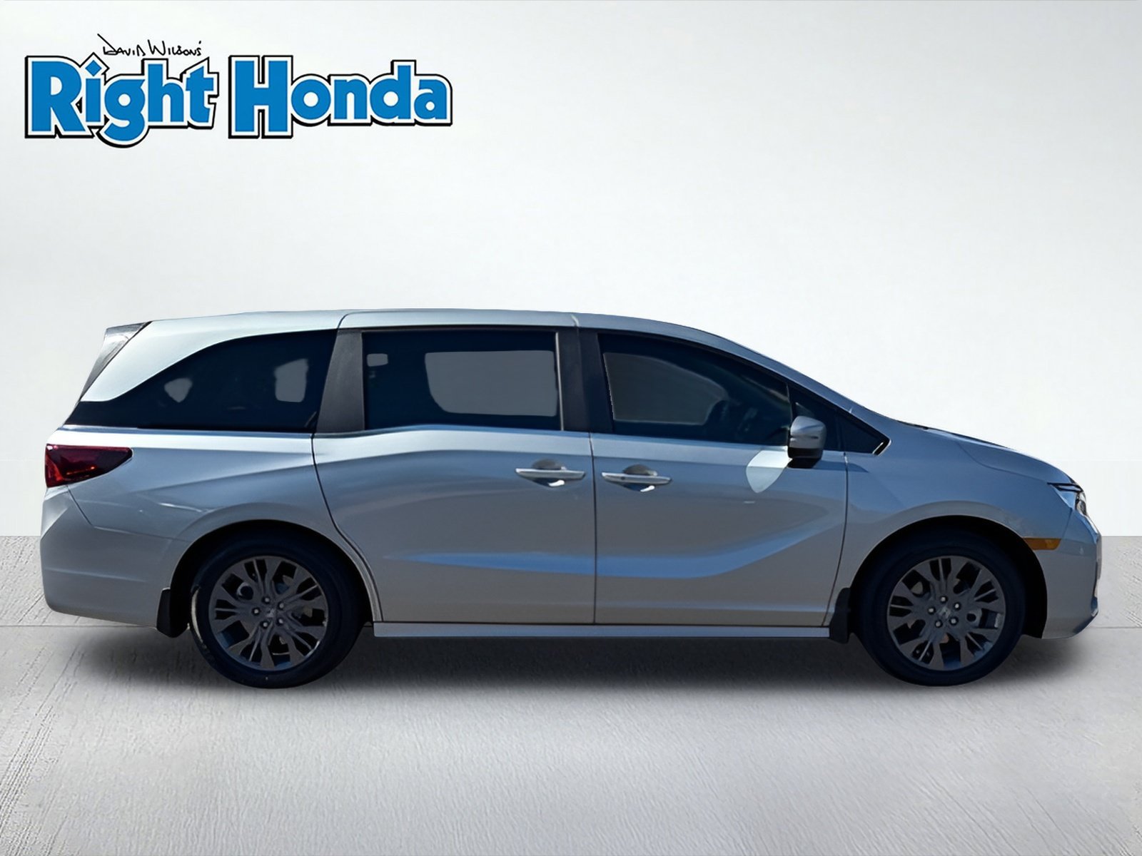 New 2027 Honda Odyssey Touring image 8