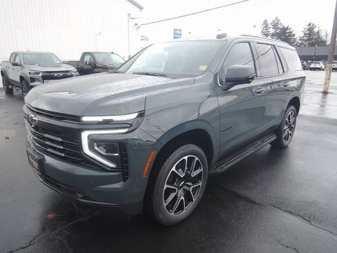 New 2026 Chevrolet Tahoe RST w/ RST Capability Package image 3