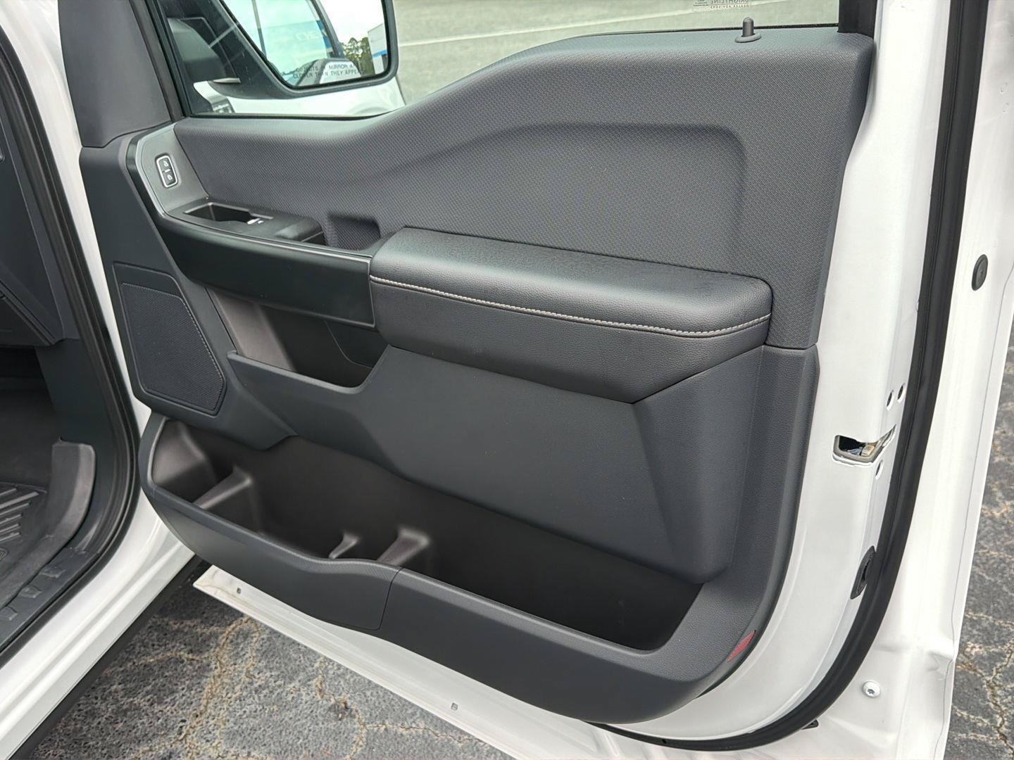 Used 2025 Ford F150 STX w/ Equipment Group 200A RWD image 14