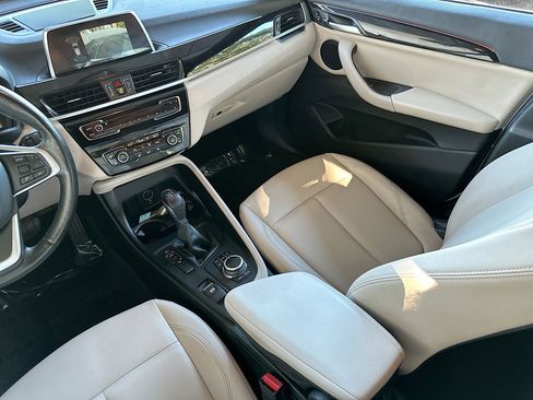 Used 2019 BMW X1 sDrive28i image 23