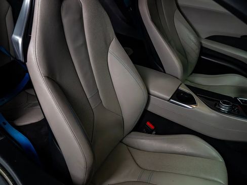 Used 2014 BMW i8 AWD/4WD image 17