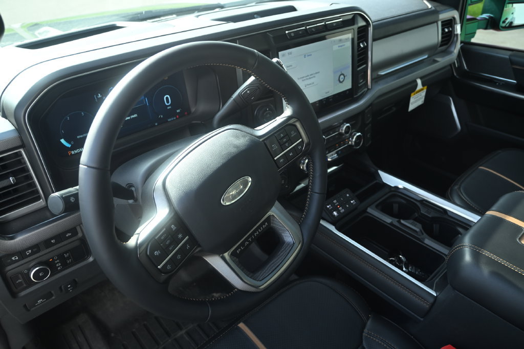 Used 2024 Ford F250 Platinum AWD/4WD image 23