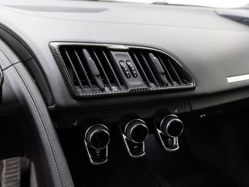 Used 2018 Audi R8 V10 plus AWD/4WD image 16