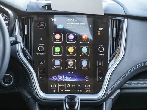 Certified 2022 Subaru Outback Limited XT image 15