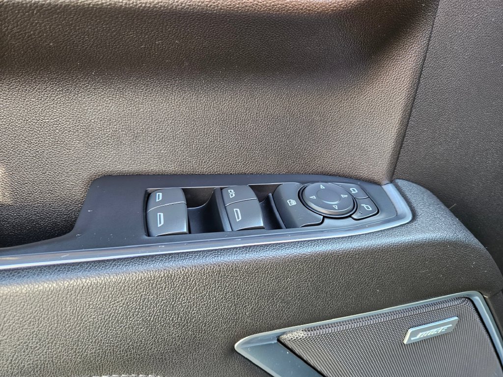 Used 2022 Chevrolet Silverado 1500 LT Trail Boss w/ LT Trail Boss Premium Package AWD/4WD image 22