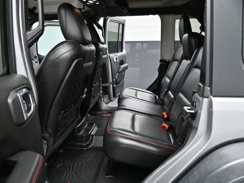Used 2020 Jeep Wrangler Unlimited Rubicon AWD/4WD image 28