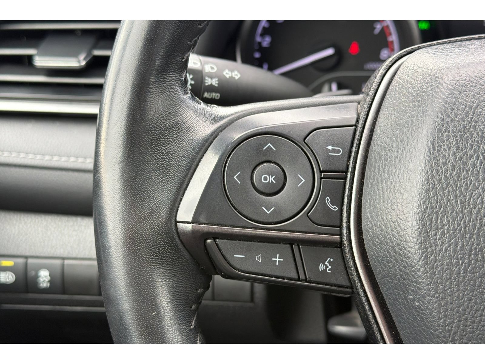 Certified 2024 Toyota Camry SE FWD image 25