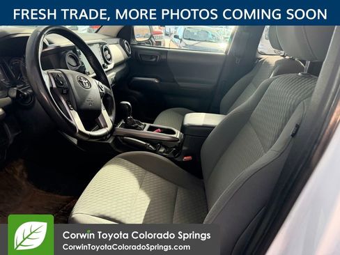 Used 2020 Toyota Tacoma SR5 image 12