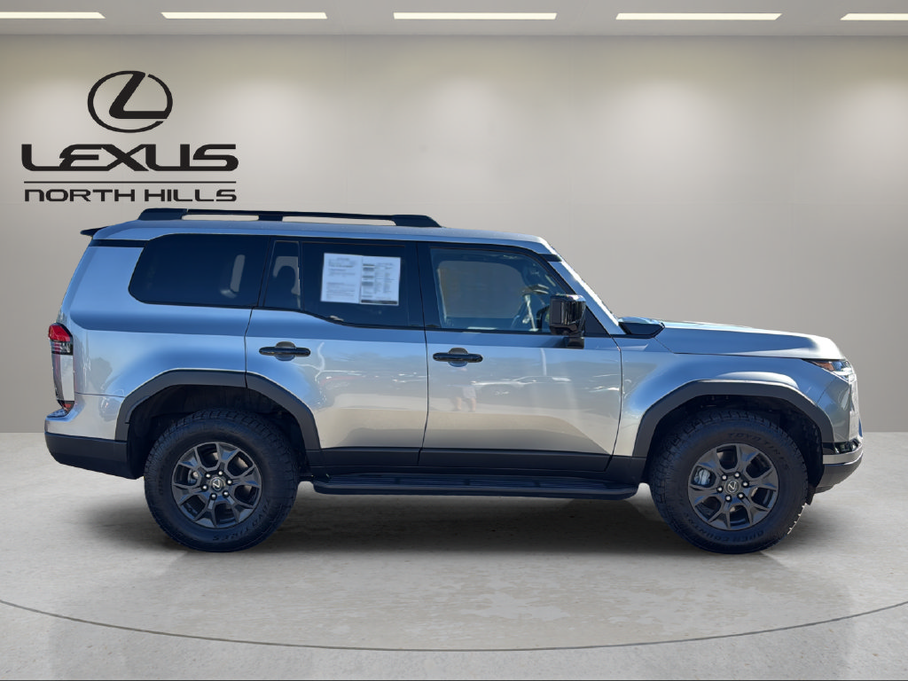 Certified 2024 Lexus GX 550 AWD/4WD image 5