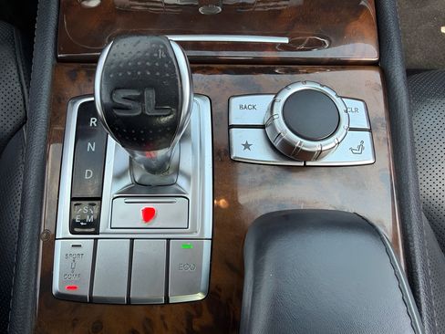 Used 2014 Mercedes-Benz SL 550 image 47