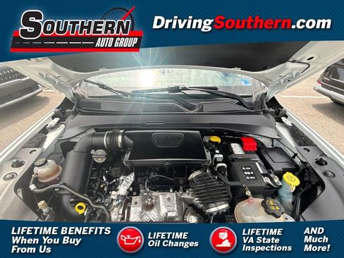Used 2024 Jeep Compass Latitude AWD/4WD image 1
