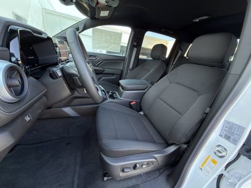 New 2026 Chevrolet Colorado LT RWD image 17
