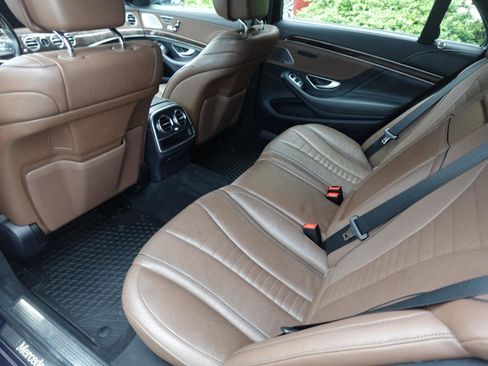 Used 2020 Mercedes-Benz S 560 Sedan image 17