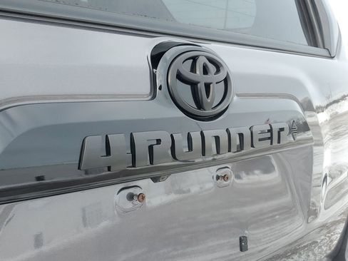 Used 2021 Toyota 4Runner Nightshade image 27