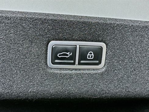 Used 2024 Hyundai Ioniq 6 SEL image 29