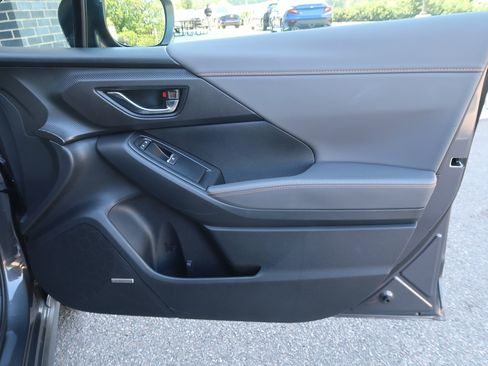 Used 2024 Subaru Crosstrek 2.5i Limited w/ Crosstrek Mirror Package AWD/4WD image 42