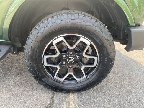 Used 2023 Ford Bronco Outer Banks AWD/4WD image 15