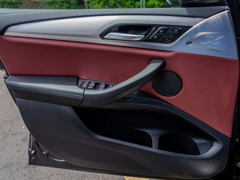 Used 2024 BMW X3 M40i w/ Premium Package image 16