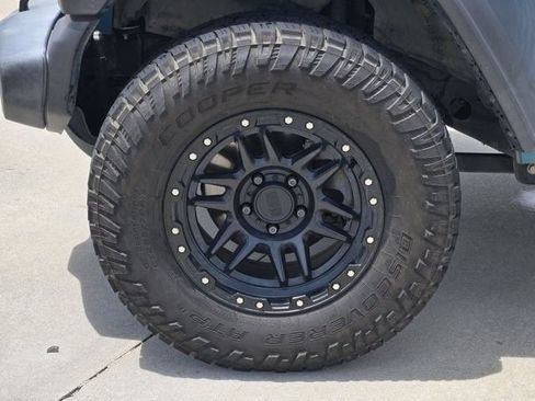 Used 2020 Jeep Wrangler Unlimited Sport S AWD/4WD image 10