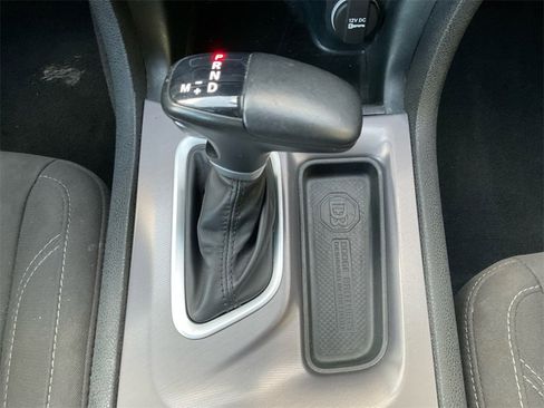 Certified 2023 Dodge Charger SXT image 33