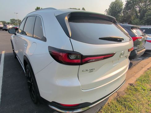 Used 2024 MAZDA CX-90 Plug-In Hybrid w/ Premium Pkg AWD/4WD image 8