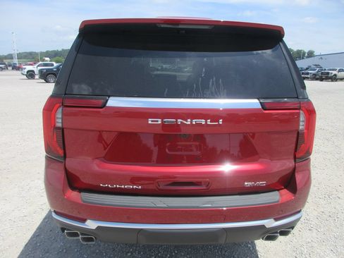 New 2026 GMC Yukon Denali w/ Sun & Power Step Package AWD/4WD image 5
