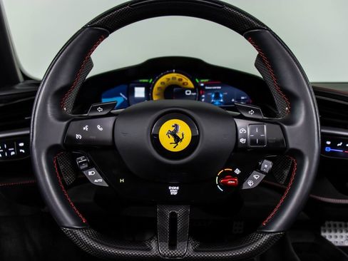 Certified 2022 Ferrari SF90 Spider image 4