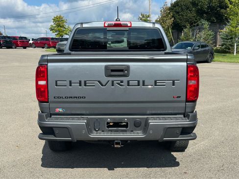 Used 2022 Chevrolet Colorado Z71 w/ Safety Package AWD/4WD image 6