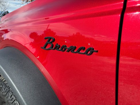 Certified 2021 Ford Bronco First Edition image 24