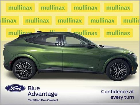 Certified 2025 Ford Mustang Mach-E Premium image 2