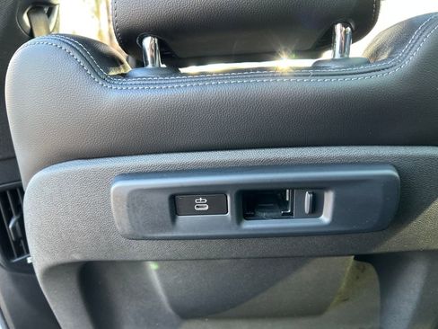 Used 2020 BMW X5 sDrive40i w/ Premium Package image 28