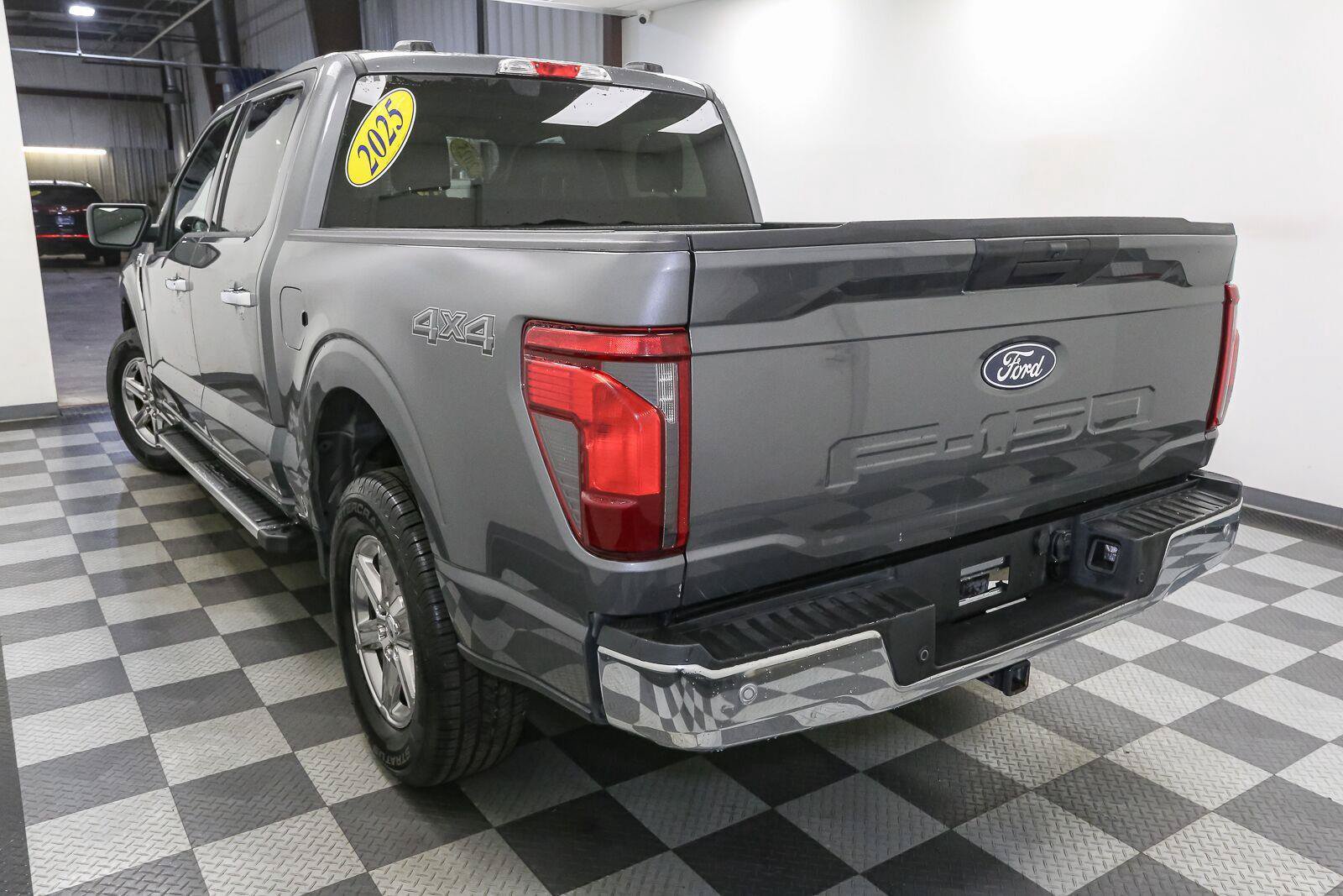 Used 2025 Ford F150 XLT w/ Equipment Group 301A Standard AWD/4WD image 10