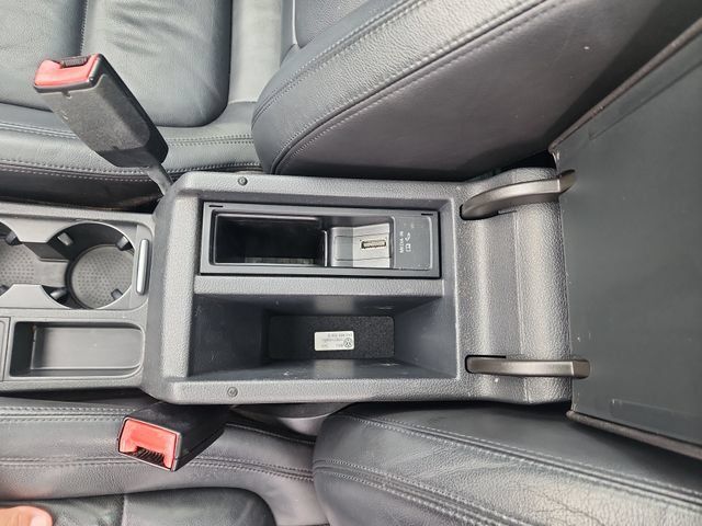 Used 2014 Volkswagen Tiguan R-Line AWD/4WD image 29