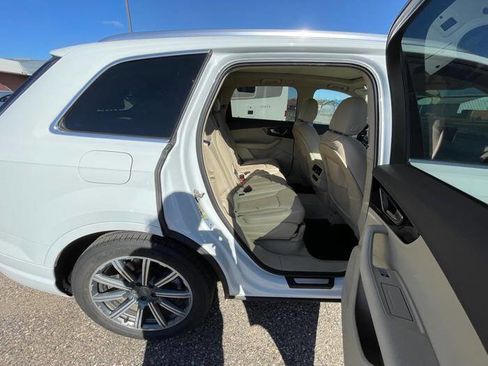 Used 2017 Audi Q7 3.0T Premium Plus AWD/4WD image 26