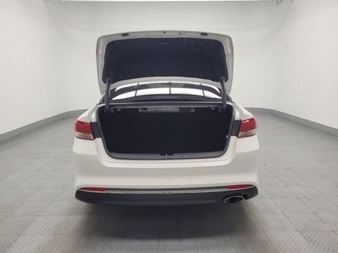 Used 2017 Kia Optima LX w/ Option Group 014 image 29