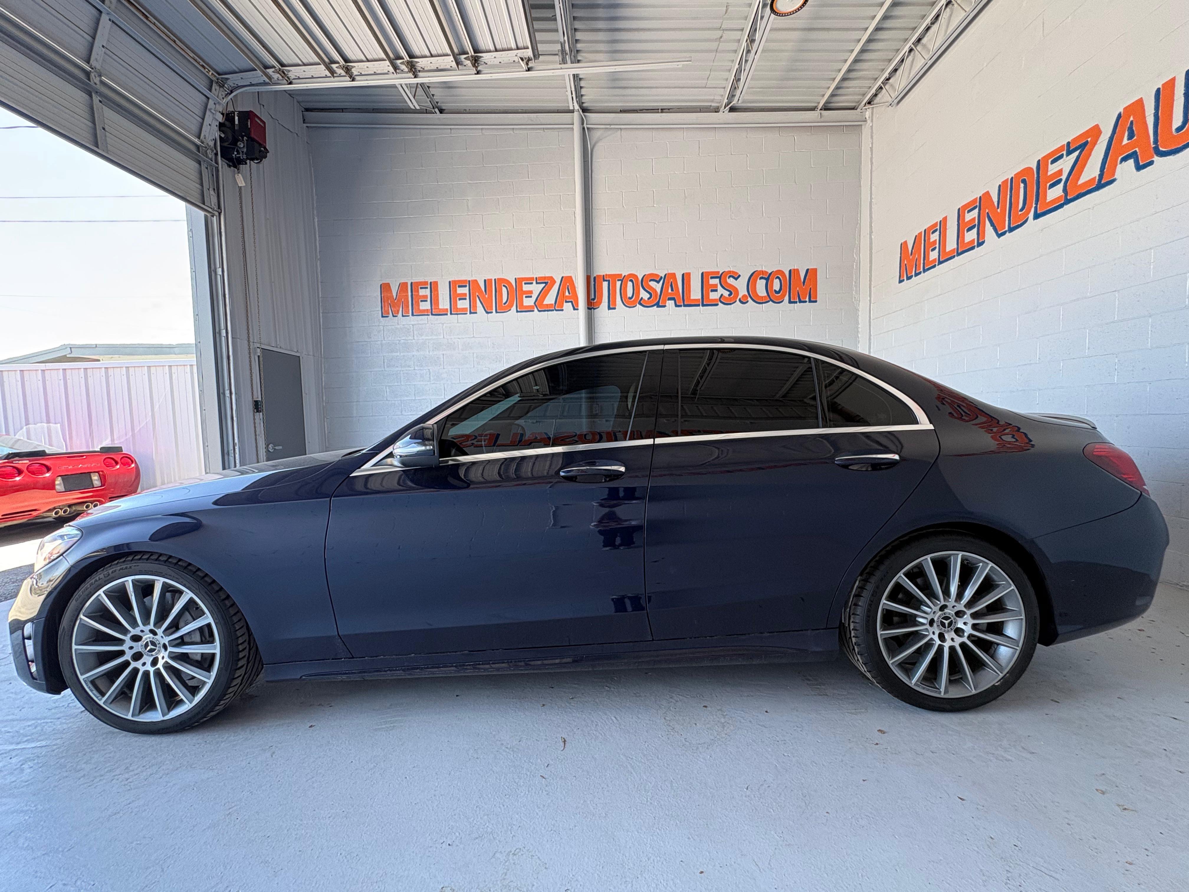 Used 2020 Mercedes-Benz C 300 Sedan image 2