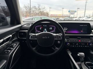 Used 2025 Kia Telluride S video 2