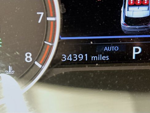 Used 2023 Nissan Rogue SV AWD/4WD image 19