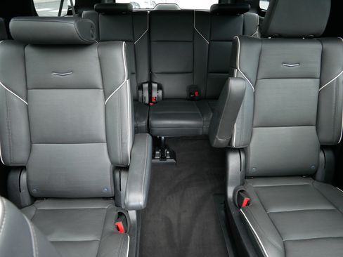 Certified 2023 Cadillac Escalade ESV Premium Luxury w/ LPO, Floor Liner Package AWD/4WD image 12