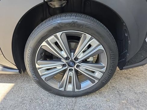 Used 2023 Subaru Solterra AWD image 5