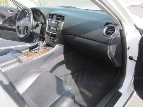 Used 2009 Lexus IS 250 Base 4dr Sedan 6A image 21