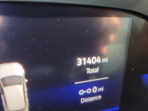 Used 2023 Volkswagen Tiguan SE R-Line image 34