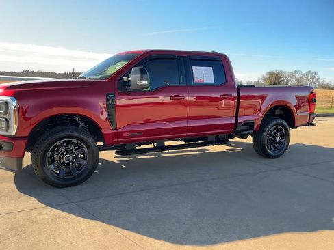 Used 2024 Ford F250 Lariat w/ Lariat Ultimate Package image 4