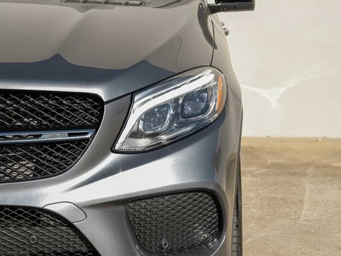 Used 2019 Mercedes-Benz GLE 43 AMG AMG GLE 43 image 53