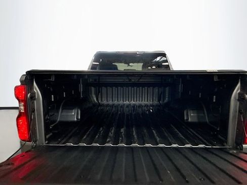 Used 2021 Chevrolet Silverado 1500 LT image 25