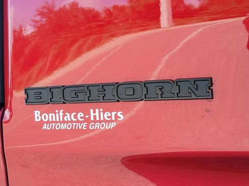 New 2026 RAM 1500 4x4 Crew Cab image 6