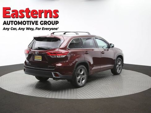 Used 2019 Toyota Highlander Limited Platinum AWD/4WD image 46
