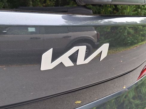 Used 2022 Kia Soul LX image 29