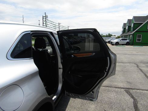 Used 2015 Lincoln MKC AWD w/ Equipment Group 101A Select image 20