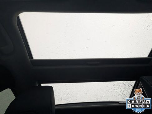 Used 2024 Toyota Prius Limited image 11